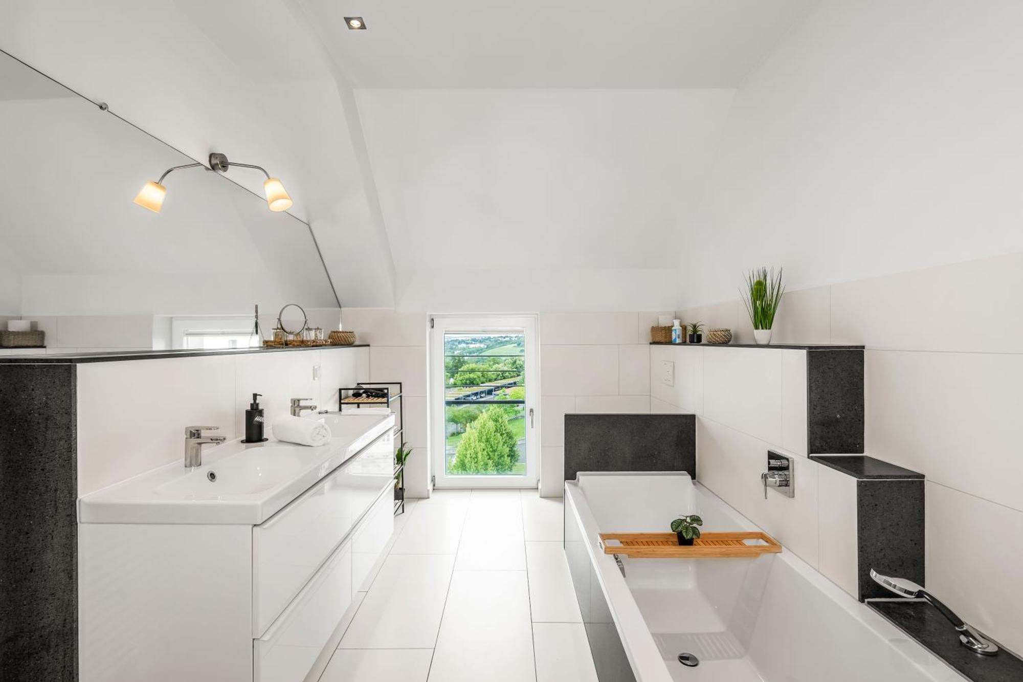 Dnd Design Loft I 170Qm I Parken I Balkon I Workstation I Netflix I Kaffee I Waschmaschine I Trockner I Xbox I Ausblick Lägenhet Würzburg Exteriör bild